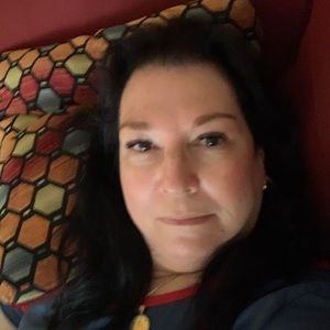 Meet your Posher, Cindylou